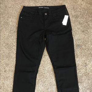 NWT Old Navy Rockstar Skinny Jeans Size 12